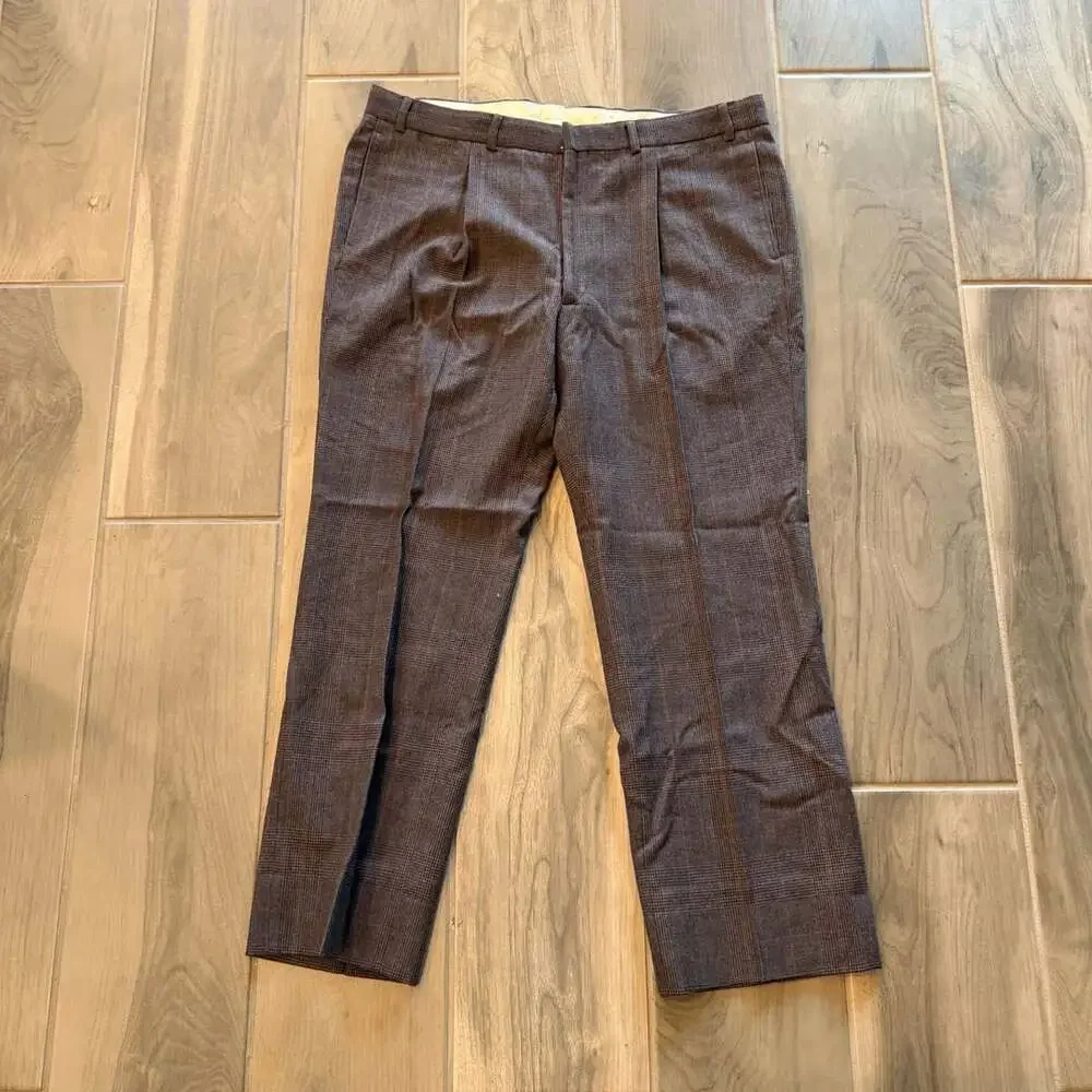 English Manor Suit Jacket and Pants Brown Plaid Pure Wool 46R